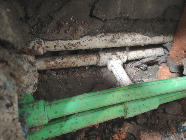 锦州市消防水管漏水检测维修.客厅漏水检测维修